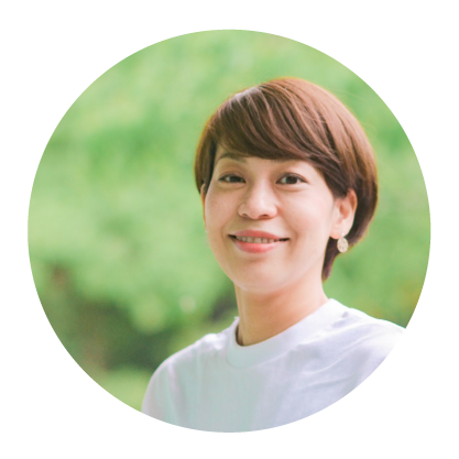 ヨガインストラクター